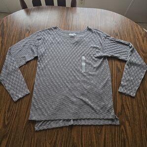 Passports Long Sleeve Shirt. NWT